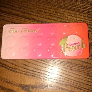 Used Too Faced Sweet Peach Palette